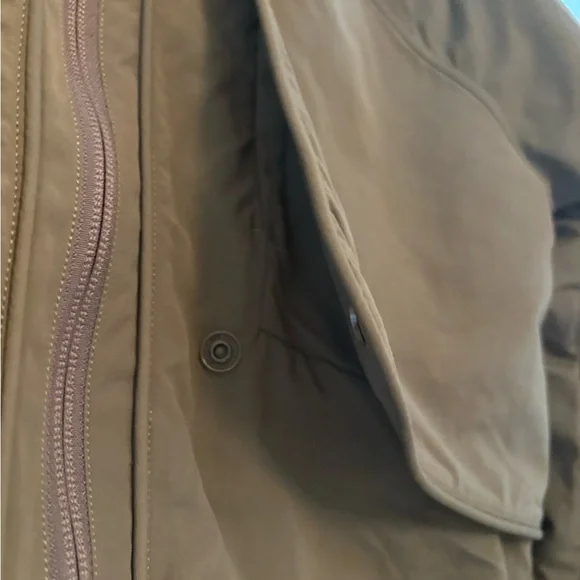Lululemon Always Effortless Khaki/Olive jacket 4 - Picture 7 of 12